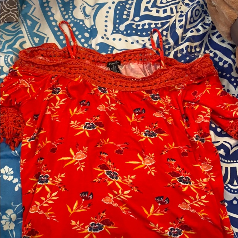 off the shoulder with tank top sleeve